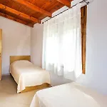 Aphrodite Holiday home Koinira