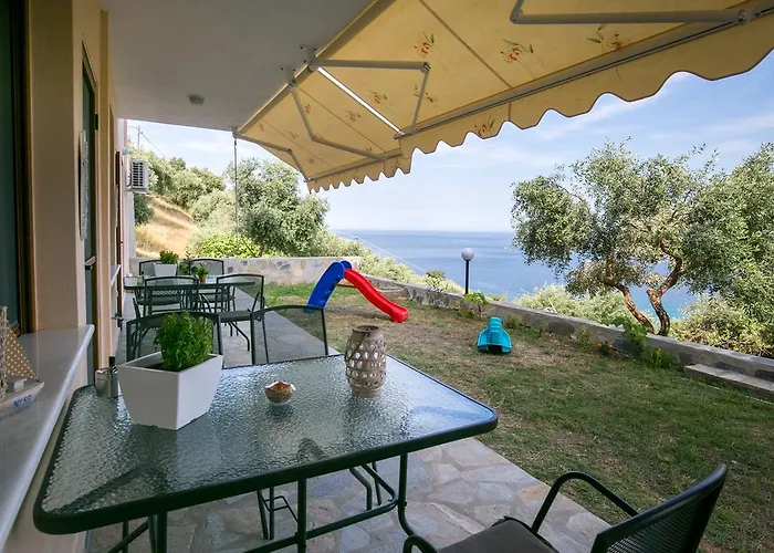 Aphrodite Tatil Evi *